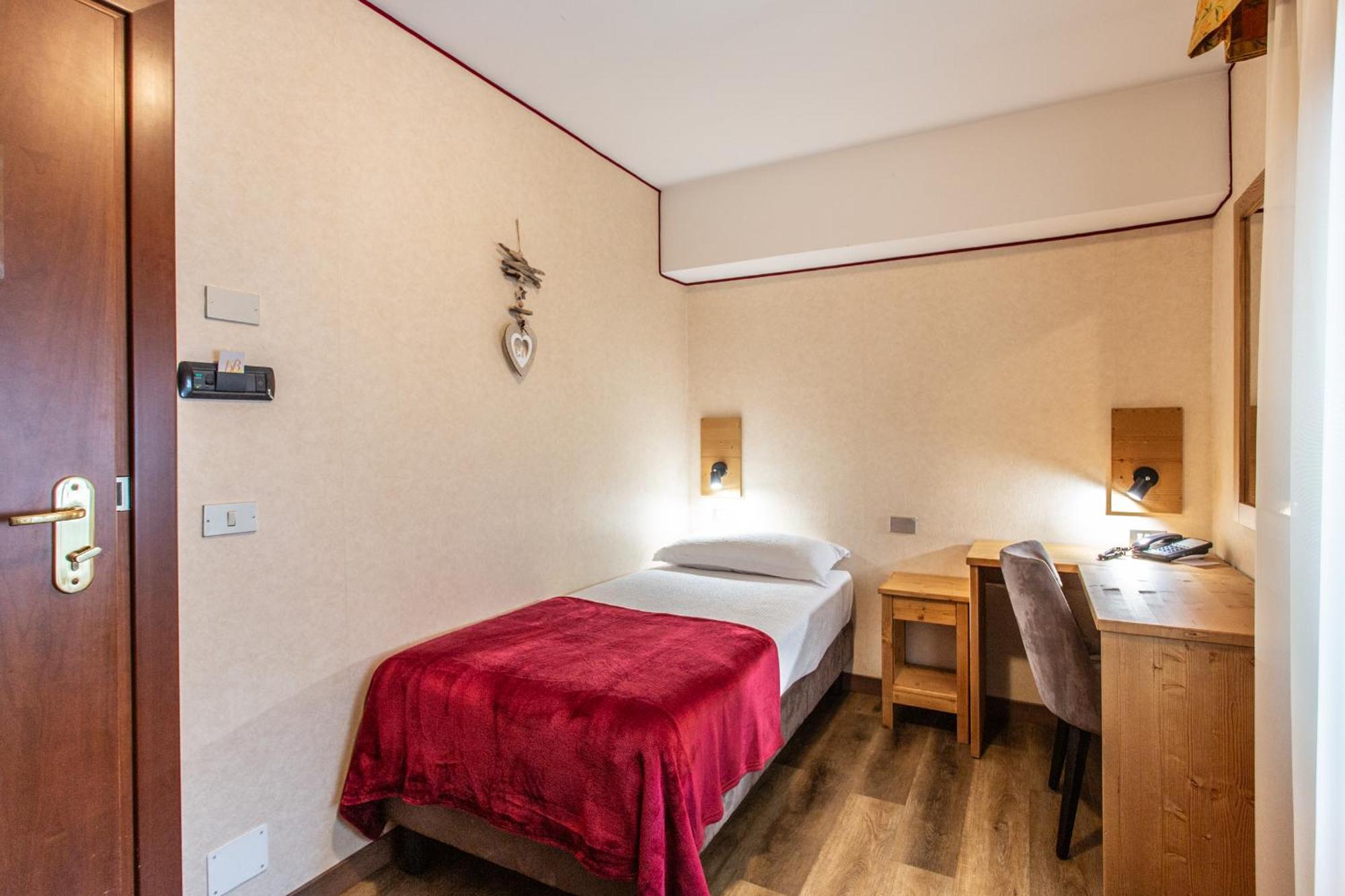 Hotel Bijou Вальтурнанш Экстерьер фото