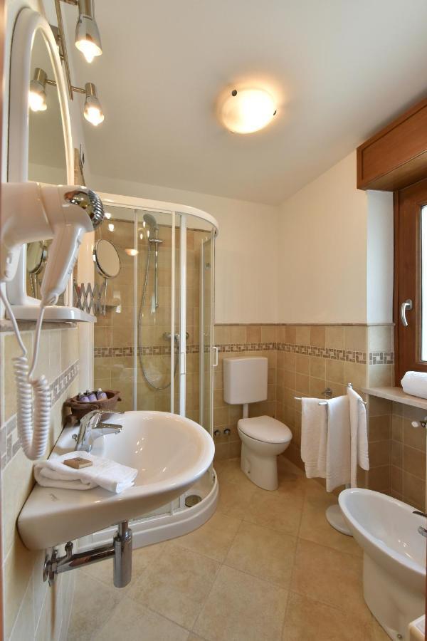 Hotel Bijou Вальтурнанш Экстерьер фото